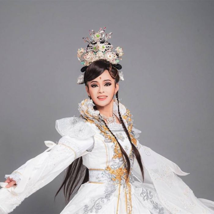 女仙秦宮鏡